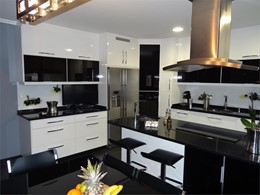 COCINA BLANCO Y NEGRO 1