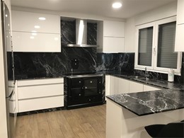 FORMICA CON GRANITO SENSA 1